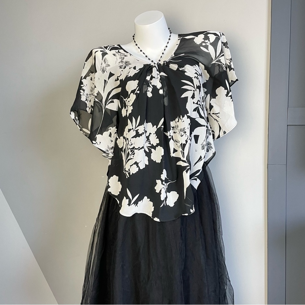 Black and White Floral Blouse